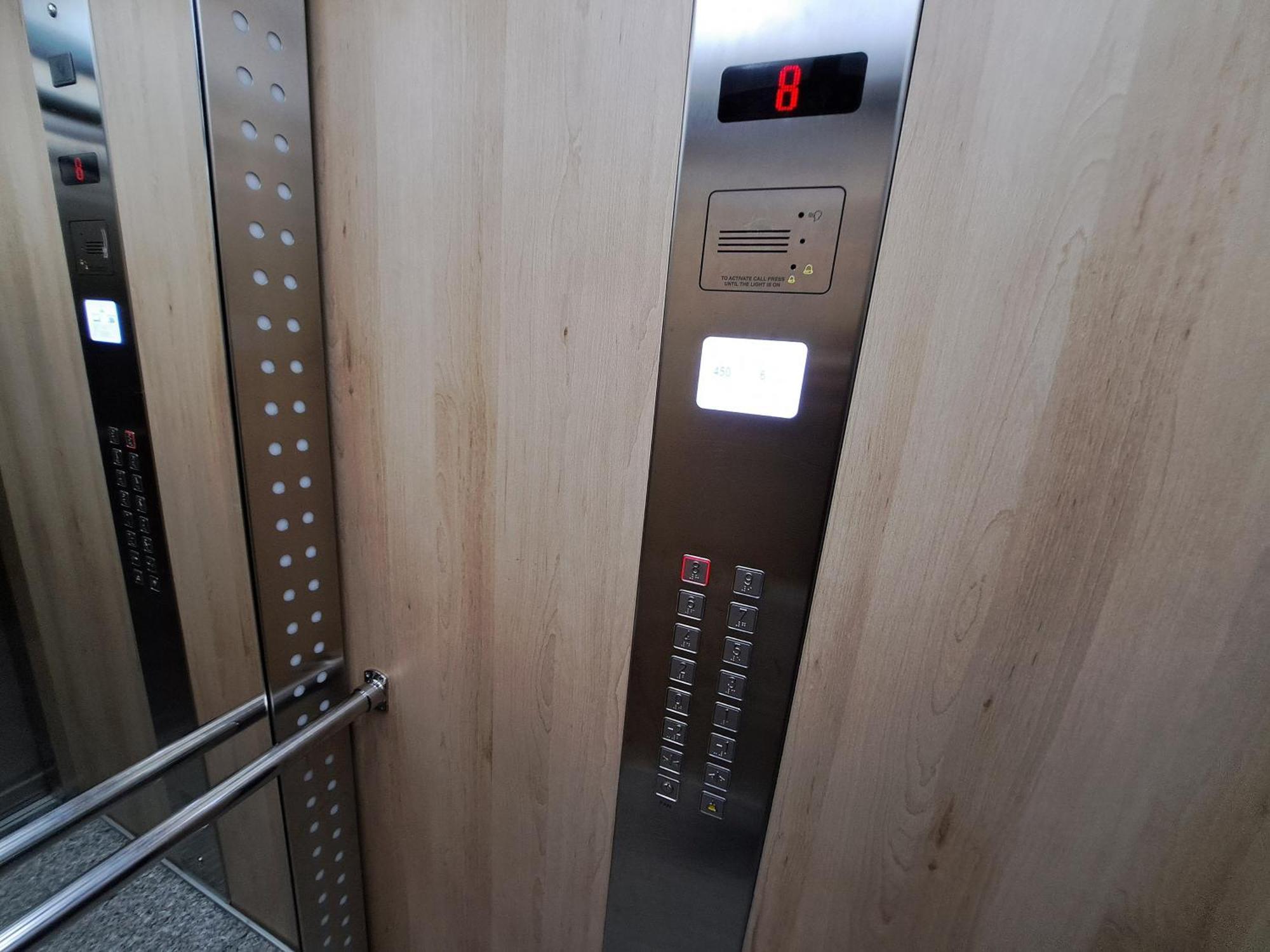 Pazari Luxury Central Apartment Tiranë Luaran gambar