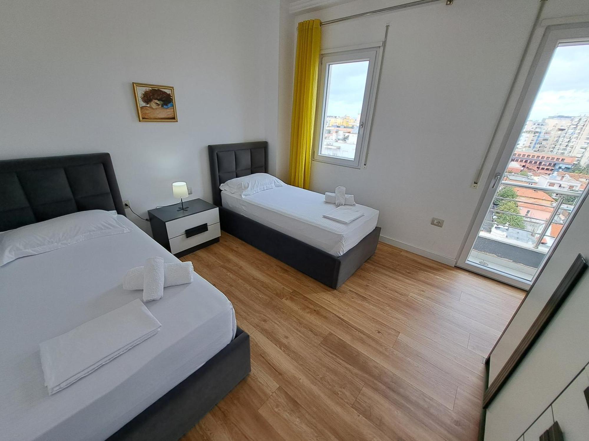 Pazari Luxury Central Apartment Tiranë Luaran gambar